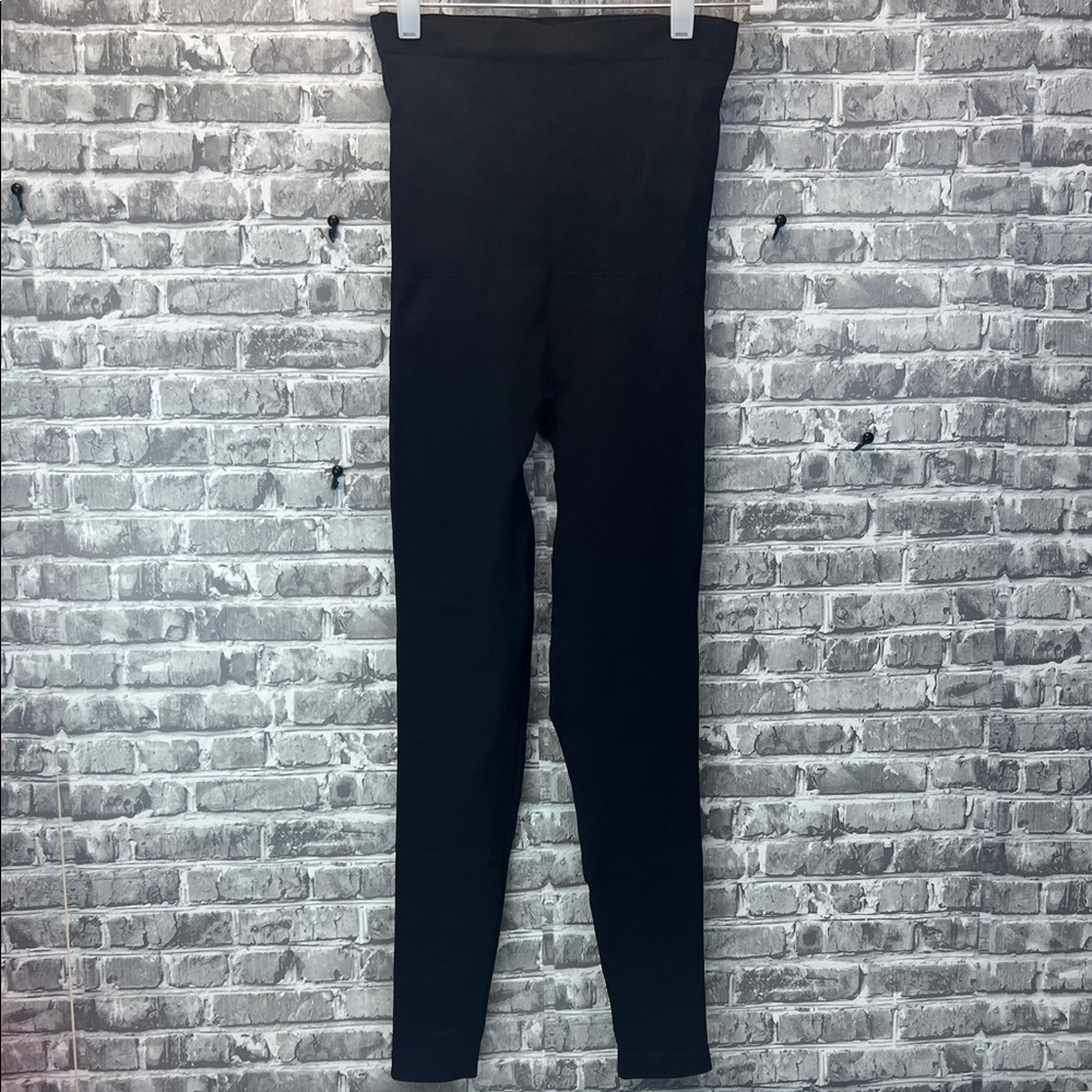 SPANX Classic Black Leggings